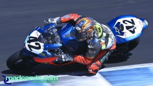 2007 Lockhart-Phillips Formula Xtreme - Chris Siebenhaar Turn 8: Local Rider Chris Siebenhaar on his Matsushima Perf/Helimot/Ricci Fuels Suzuki GSX-R600 at the entry to the Corkscrew (8a).